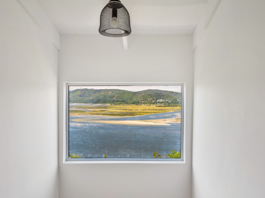 5 Bedroom Property for Sale in Knysna Heights Western Cape